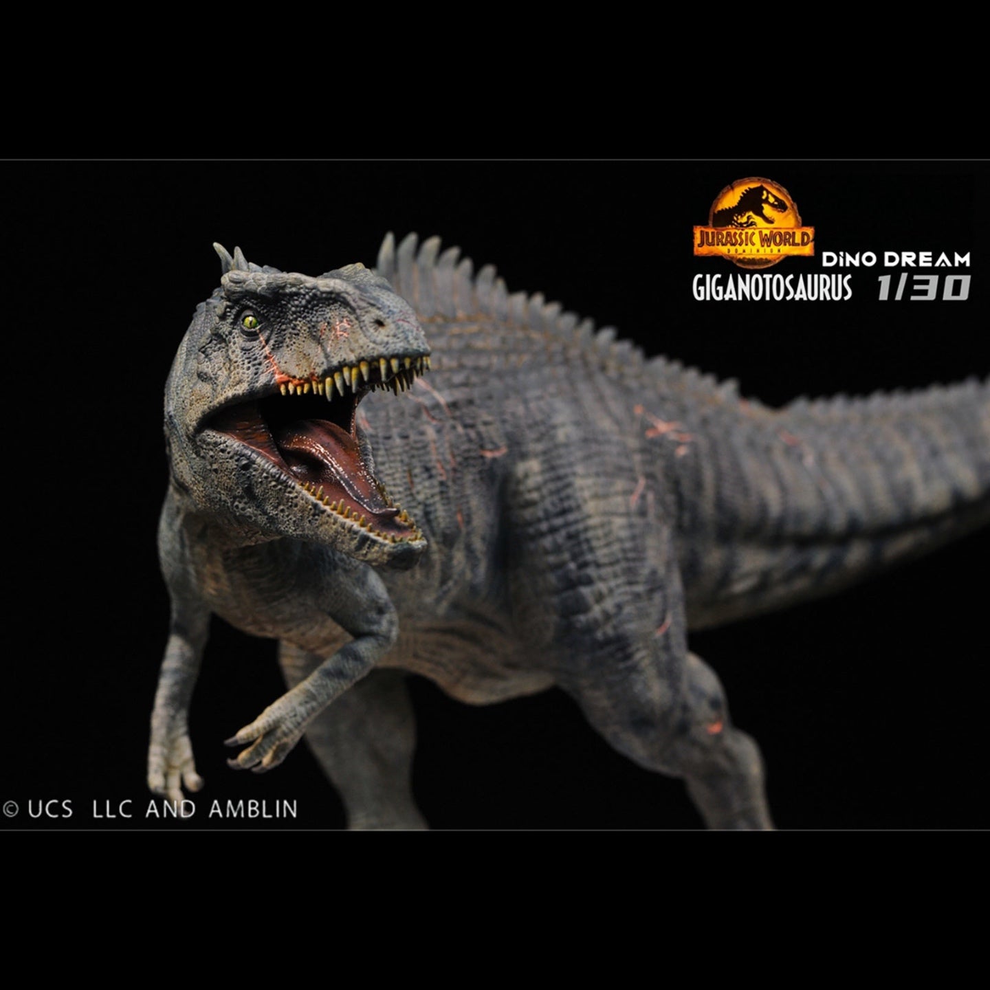 DinoDream | Jurassic World Giganotosaurus Statue | 1/30 Scale