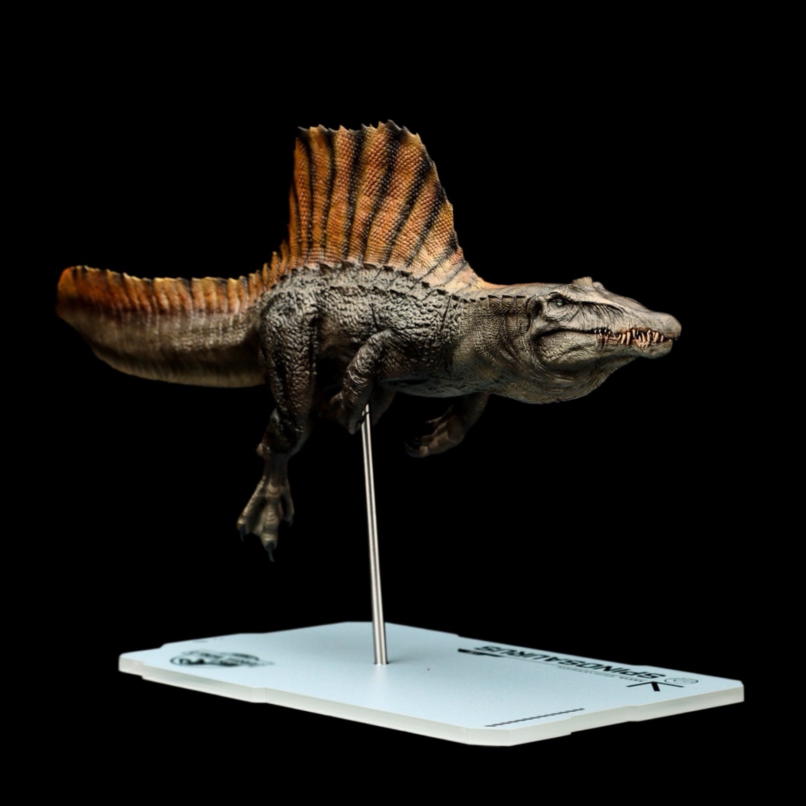 DinoDream | Jurassic World Spinosaurus Swim Version Statue | 1/30 Scale