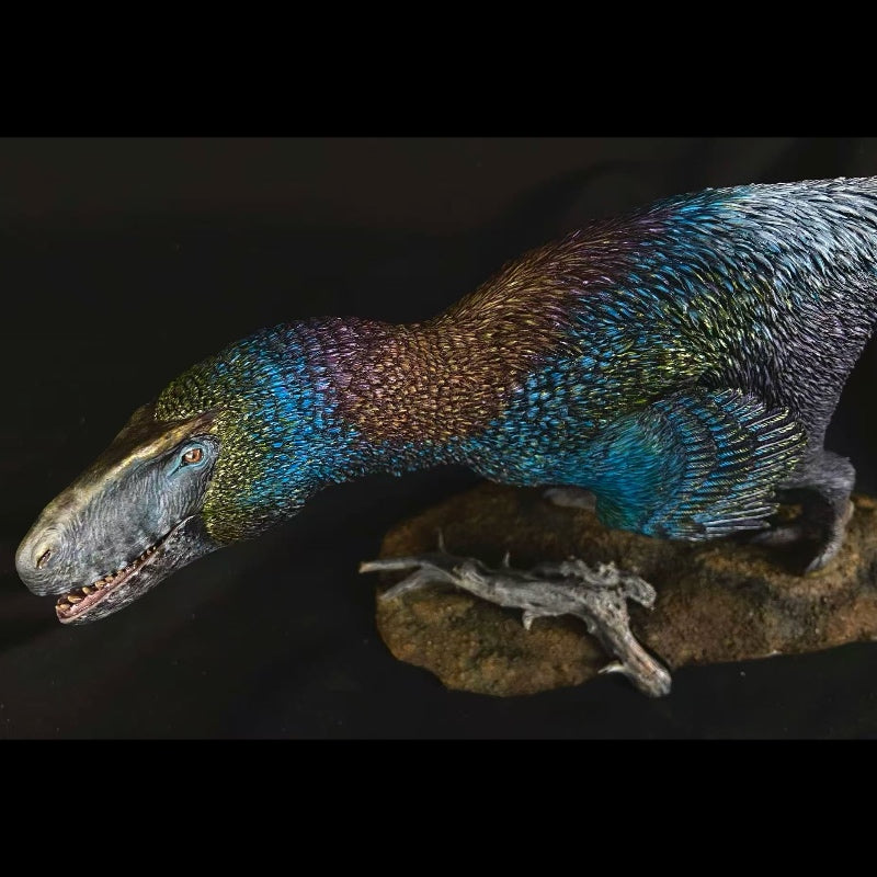 Utahraptor Statue Model Kit 1:15 Scale Cen Studio