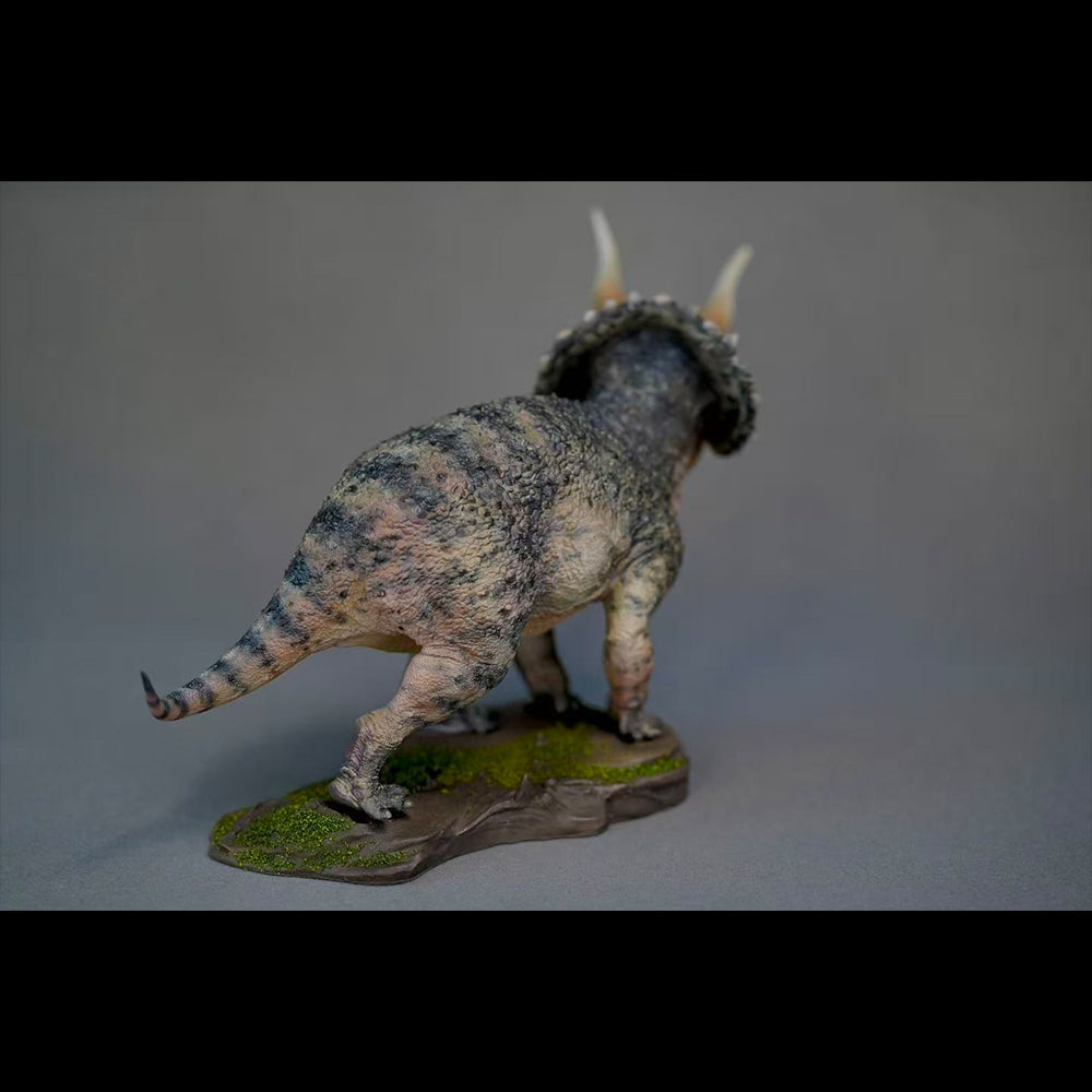 Triceratops Model Resin Kit 1:35 Scale