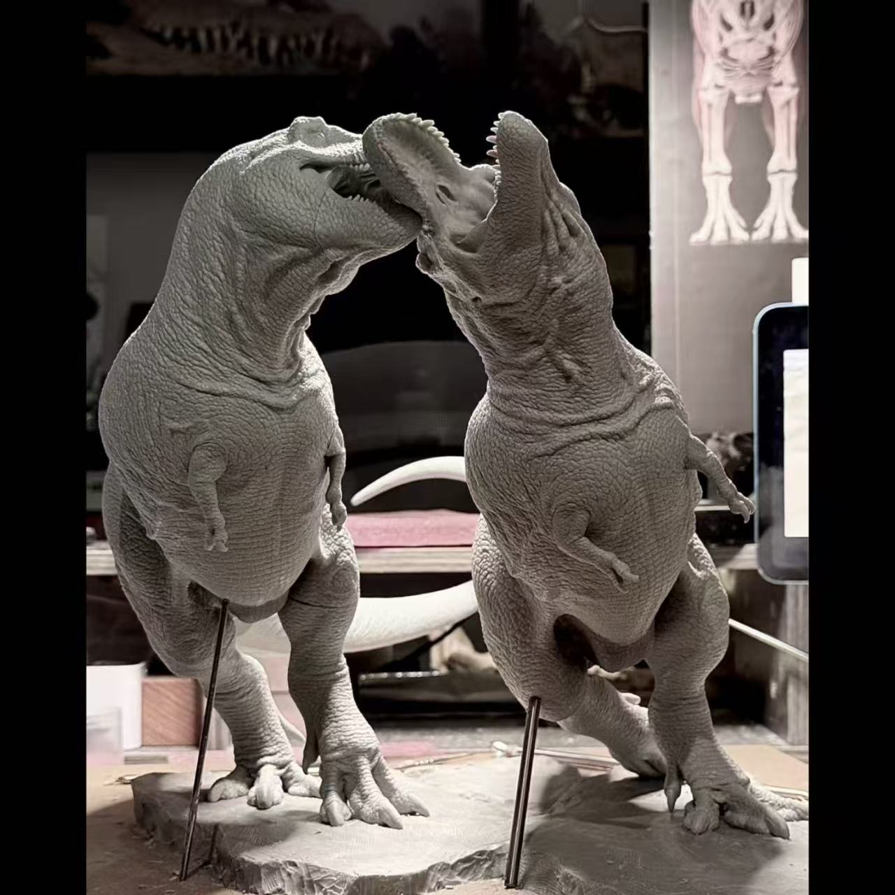 Tyrannosaurus rex statue Model Kit 1:20 Scale Tison Studio
