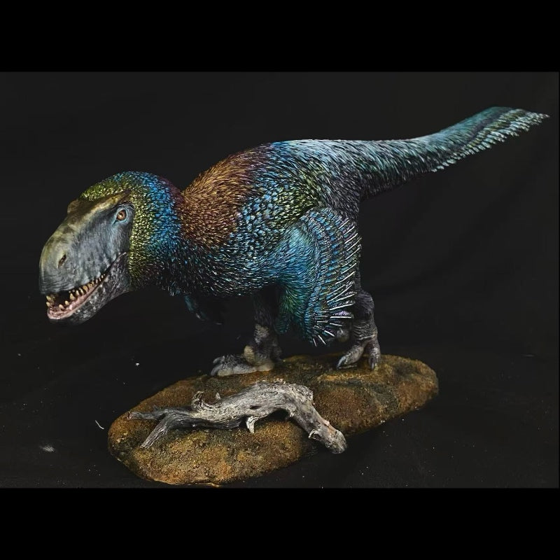 Utahraptor Statue Model Kit 1:15 Scale Cen Studio