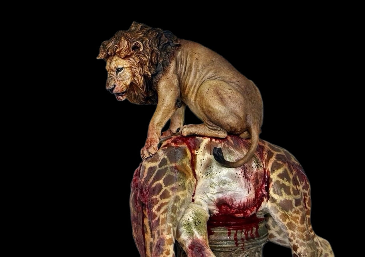 《Kiti cha ufalme》Panthera leo /Giraffa camelopardalis statue Model Kit 1:18 Scale Qi Le Studio