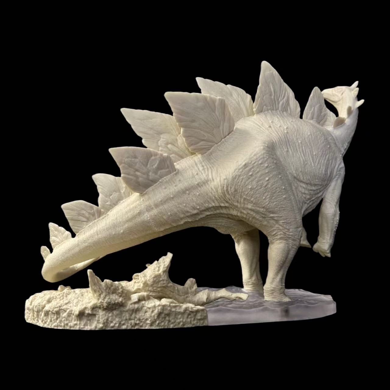 Stegosaurus Statue Model Kit 1:18 1:35 Scale Aokhan