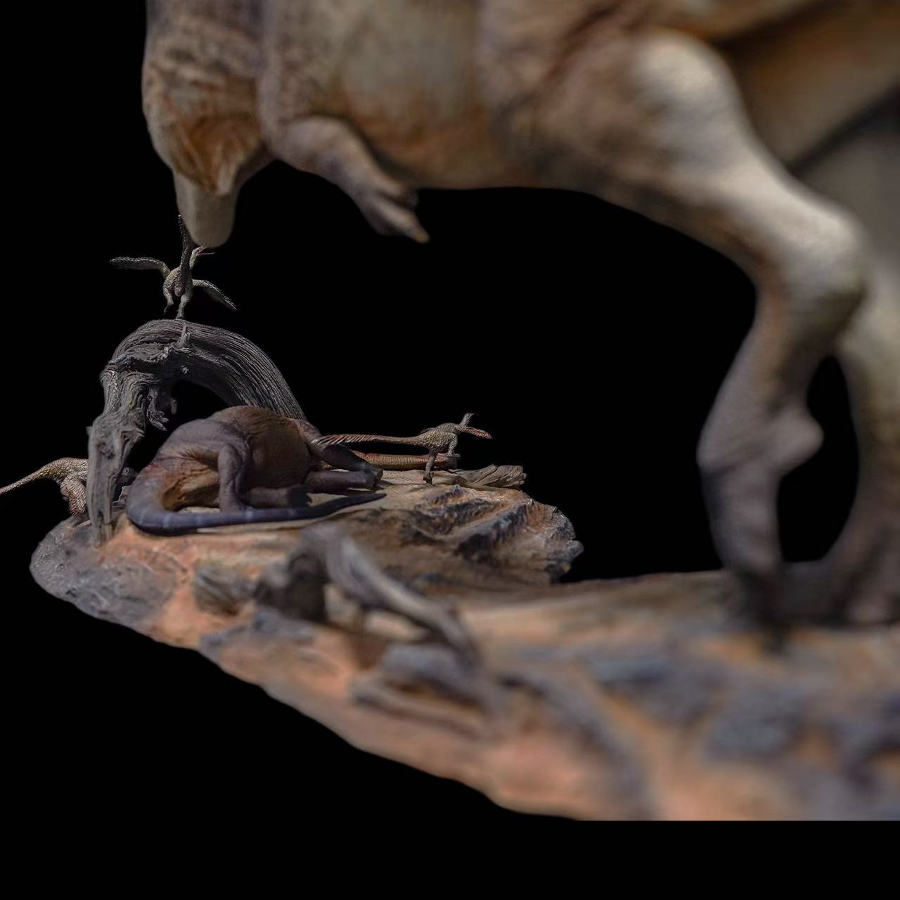 Giganotosaurus statue Model Kit 1:20 Scale Aokhan Studio