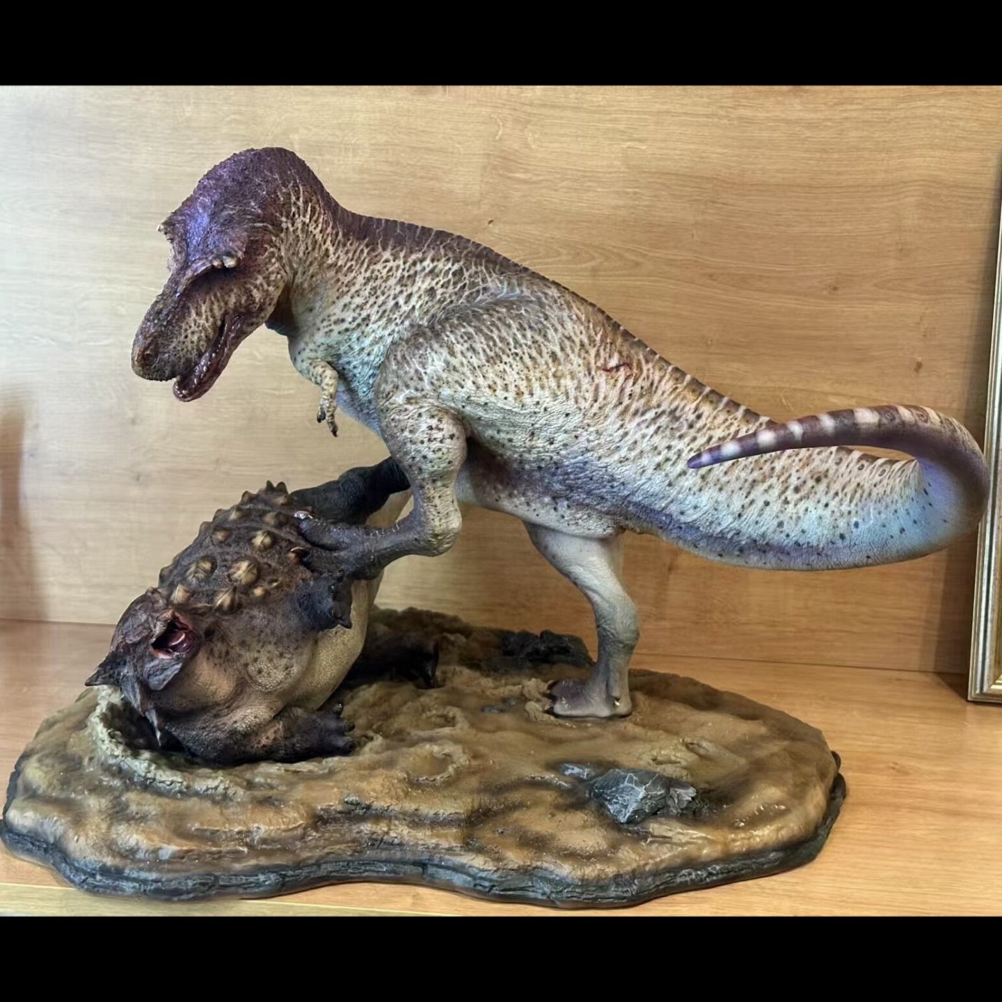Tyrannosaurus Rex VS Ankylosaurus Scene statue Model Kit 1:15 Scale Showanna Studio