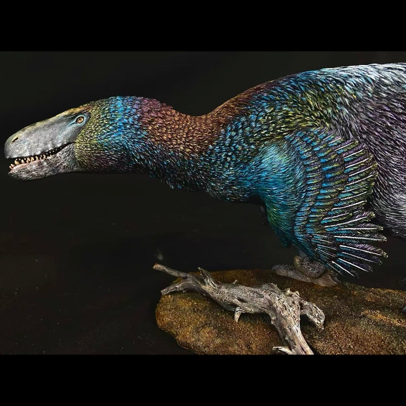 Utahraptor Statue Model Kit 1:15 Scale Cen Studio