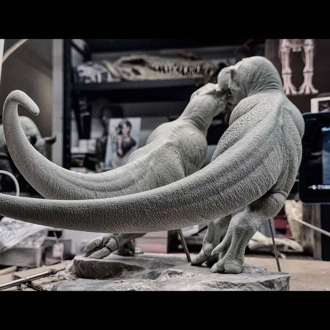 Tyrannosaurus rex statue Model Kit 1:20 Scale Tison Studio