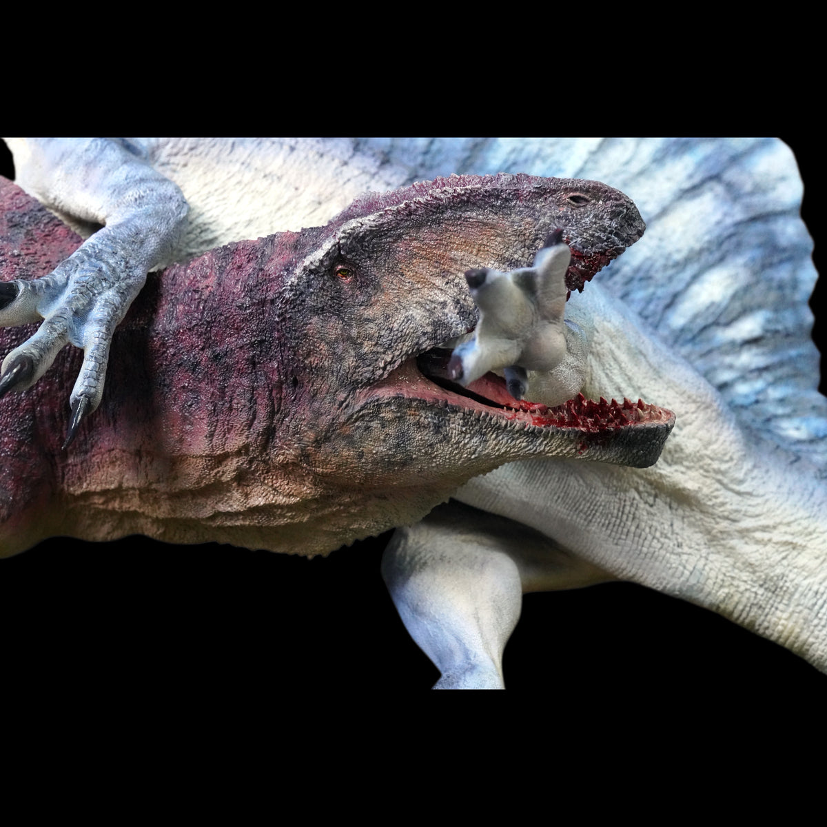 Giganotosaurus vs Spinosaurus statue Model Kit 1:15 Scale Showanna Studio