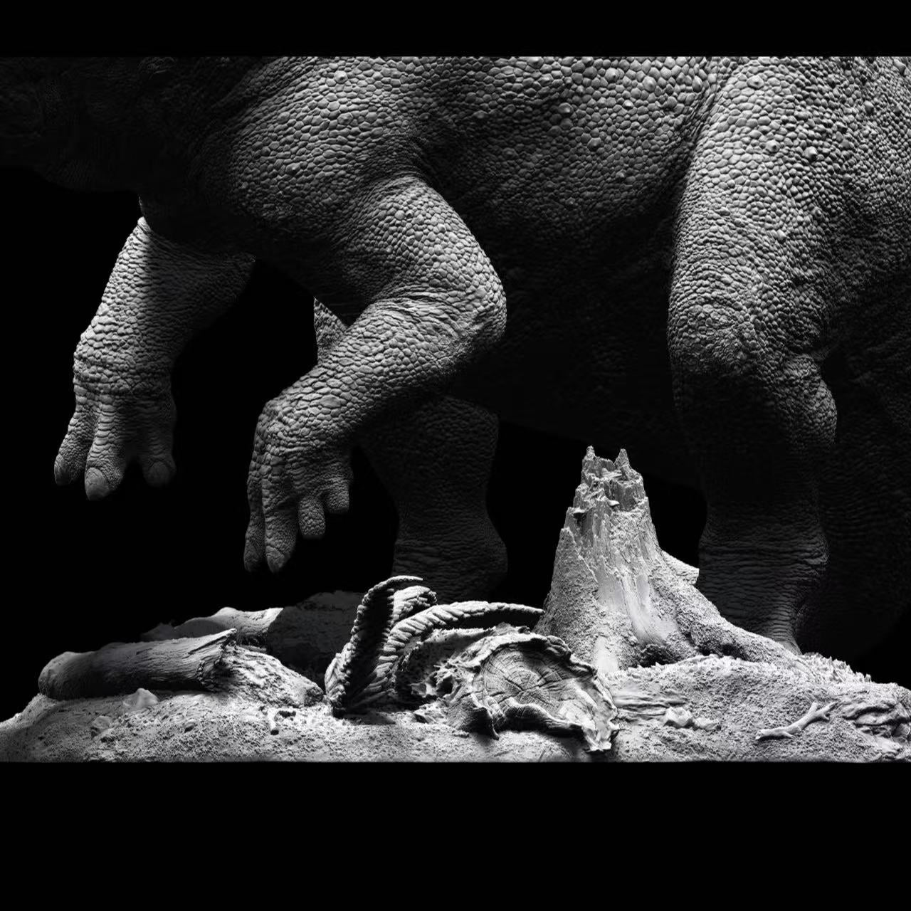 eotriceratops-xerinsularis-collector-statue-side-right.jpg