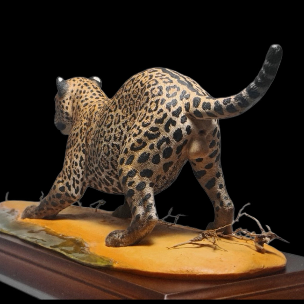 Jaguar statue Model Kit 1:10 1:15  1:35 Scale