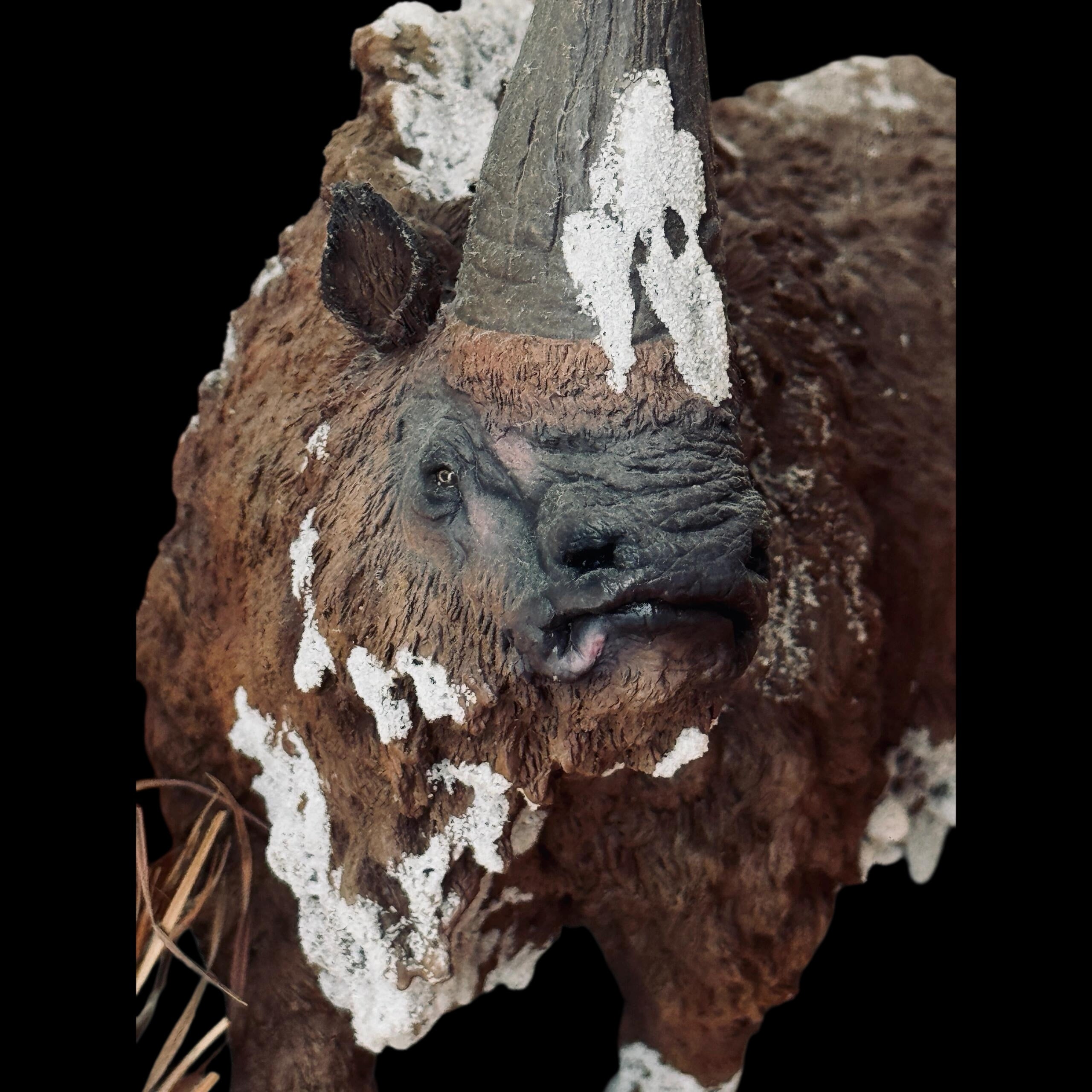 ELASMOTHERIUM MOTHER & CALF 1:20 HIGH-PRECISION STATUE