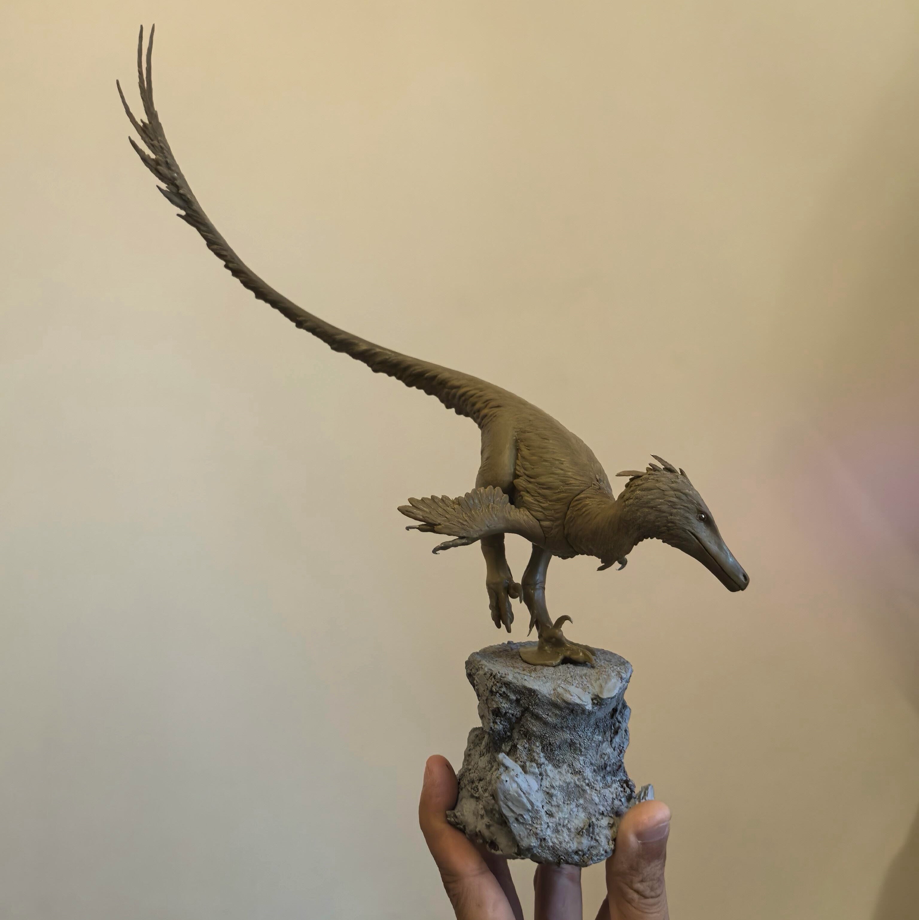 Austroraptor statue Model Kit MK Studio