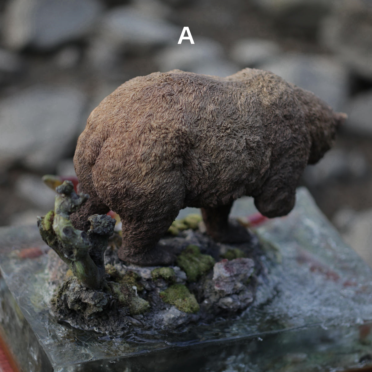 MALE NORTH AMERICAN GRIZZLY BEAR Statue Model Kit 1:10 Scale Jiantao Studio
