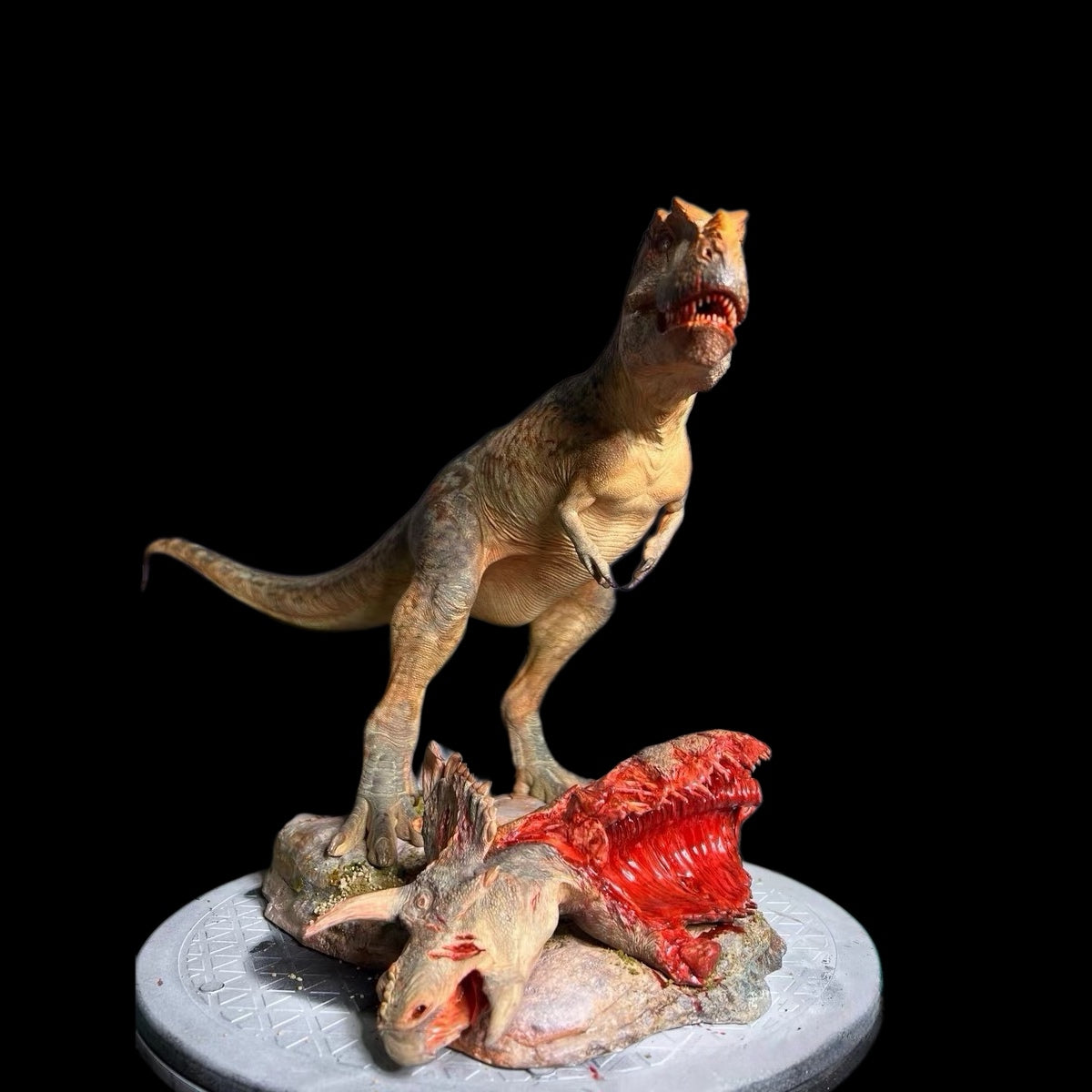 GORGOSAURUS PAINTED STATUE 1:18  CARSON LONG STUDIO