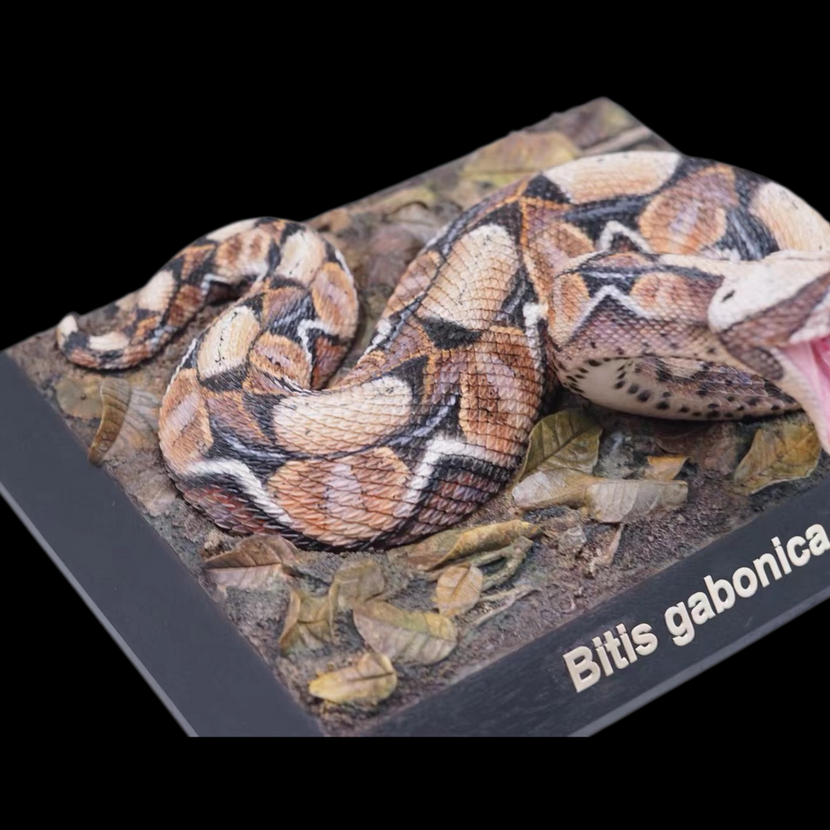 BITIS GABONICA 1:3 ART STATUE (RESIN KIT / PAINTED EDITION) — PRESENTED BY BALI STUDIO
