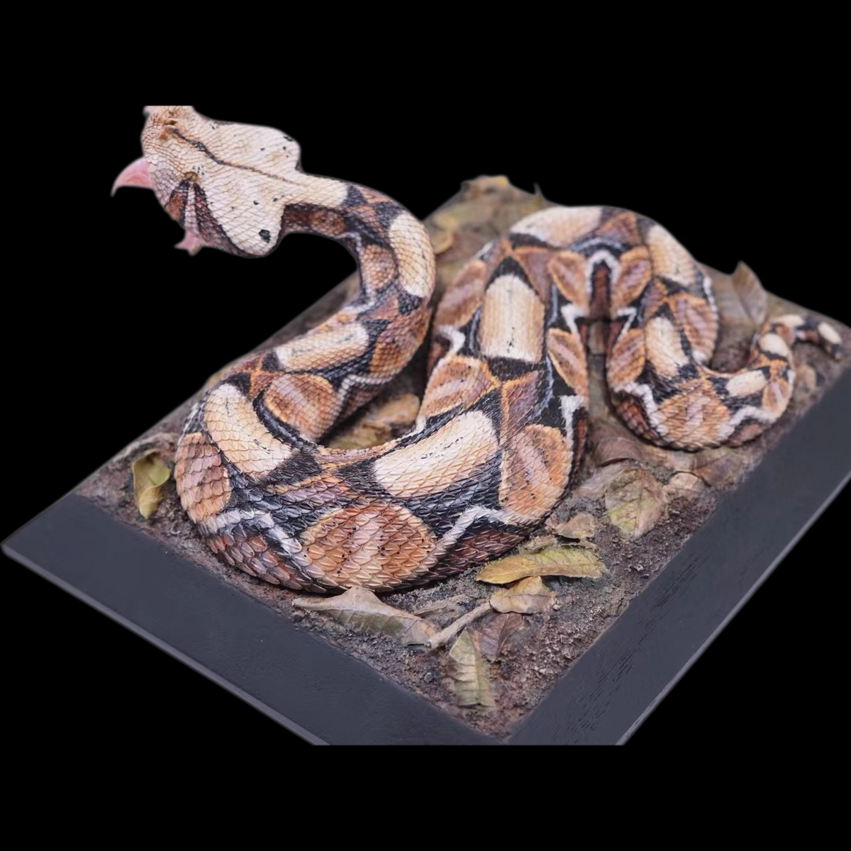 BITIS GABONICA 1:3 ART STATUE (RESIN KIT / PAINTED EDITION) — PRESENTED BY BALI STUDIO