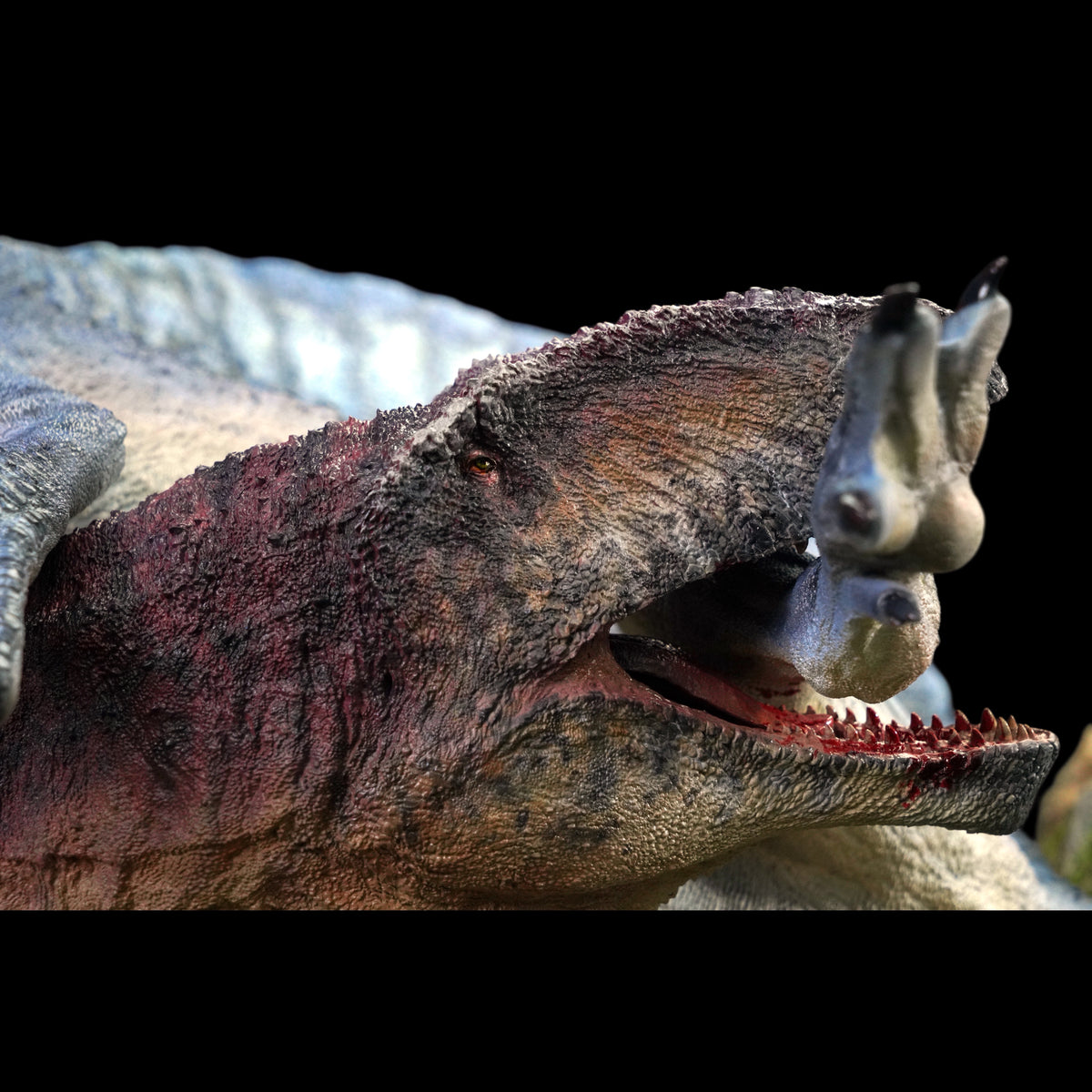 Giganotosaurus vs Spinosaurus statue Model Kit 1:15 Scale Showanna Studio